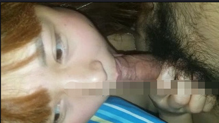 金髮女友幫助舒服的入眠 金髮女友幫助舒服的入眠