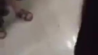 強國妹上裸求男子買手機