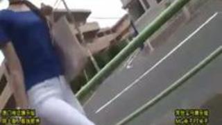 チ○ポサック結合部おっぴろげピストンを見せつけられ興奮し快楽を求め腰を使いだす膣奥イキ女