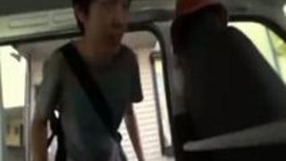 【MM号】「もっとパンパン突いてーッ!」S級美女2人組が童貞クンをパーフェクト筆おろし! 【MM号】「もっとパンパン突いてーッ!」S級美女2人組が童貞クンをパーフェクト筆おろし!