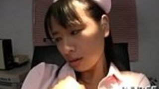 日本の看護師がボウディ・クレフトを披露 日本の看護師がボウディ・クレフトを披露
