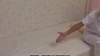 彼氏持ちの女の子がヤリチンマッサージ師に電マ責めされ喘ぐ 彼氏持ちの女の子がヤリチンマッサージ師に電マ責めされ喘ぐ