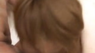 彼女の完璧なチンポを吸っているスキルと櫻井里香の驚き 彼女の完璧なチンポを吸っているスキルと櫻井里香の驚き