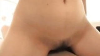 毛深いcooshieで犯されている間相沢桃は大きな缶を振ります 毛深いcooshieで犯されている間相沢桃は大きな缶を振ります