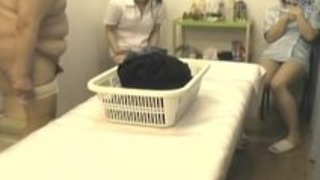 日本のスパイマッサージ