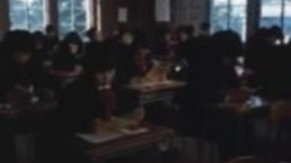 [18日本のMV]女教師は、生徒の英語サブの前に。