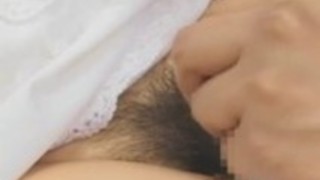 ビクトリア朝のドレスでイノセント日本のティーンは、厄介なファック