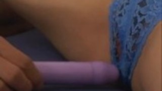 巨乳の可愛い人京子ためのディルドープレイ