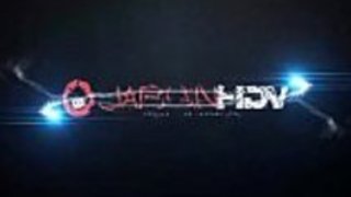 日本の女子高生はアイドル大会中にいたずらをする