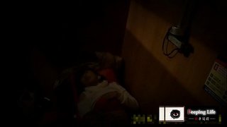 【オナニー隠し撮り】ネカフェのお隣事情③ (20yoの美人お姉様)大胆パンチラと鼻くそほじり。☆ ネカフェのお隣事情⑥ 真夜中に発情…最近の若い子は…18yo