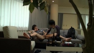FUFK-008 妻は私を裏切り、他人男の肉棒を咥えて…寝取られ寸止め180分 FUFK-008 妻は私を裏切り、他人男の肉棒を咥えて…寝取られ寸止め180分